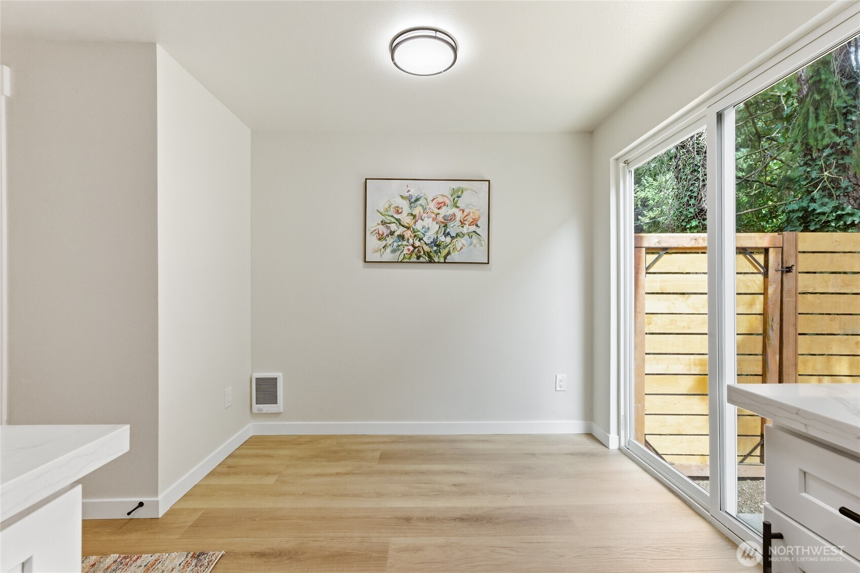 1220 N 137th Street #Unit 5, Seattle, WA 98133