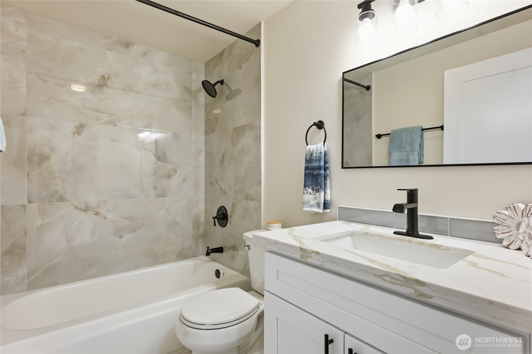 1220 N 137th Street #Unit 5, Seattle, WA 98133