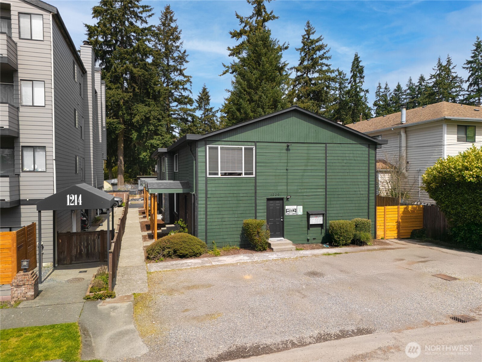 1220 N 137th Street #Unit 5, Seattle, WA 98133