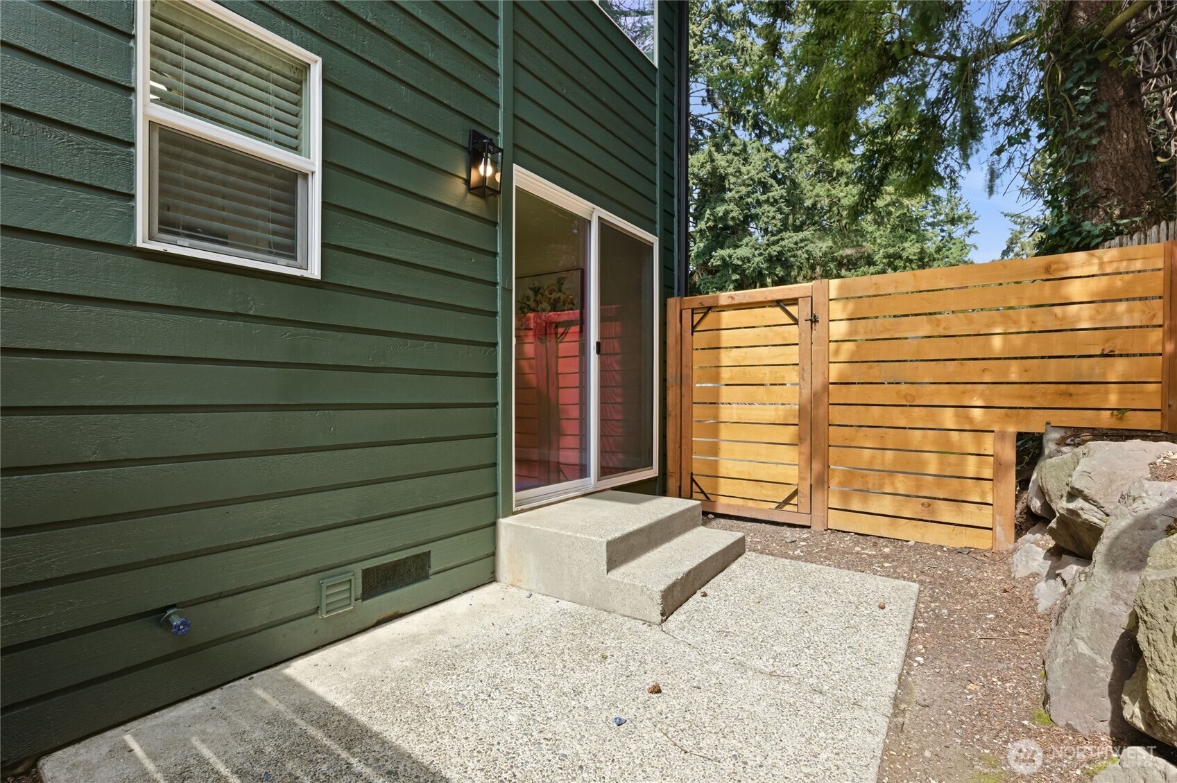 1220 N 137th Street #Unit 5, Seattle, WA 98133