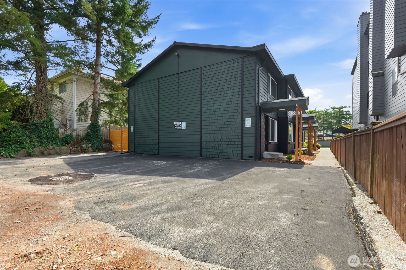 1220 N 137th Street #Unit 5, Seattle, WA 98133