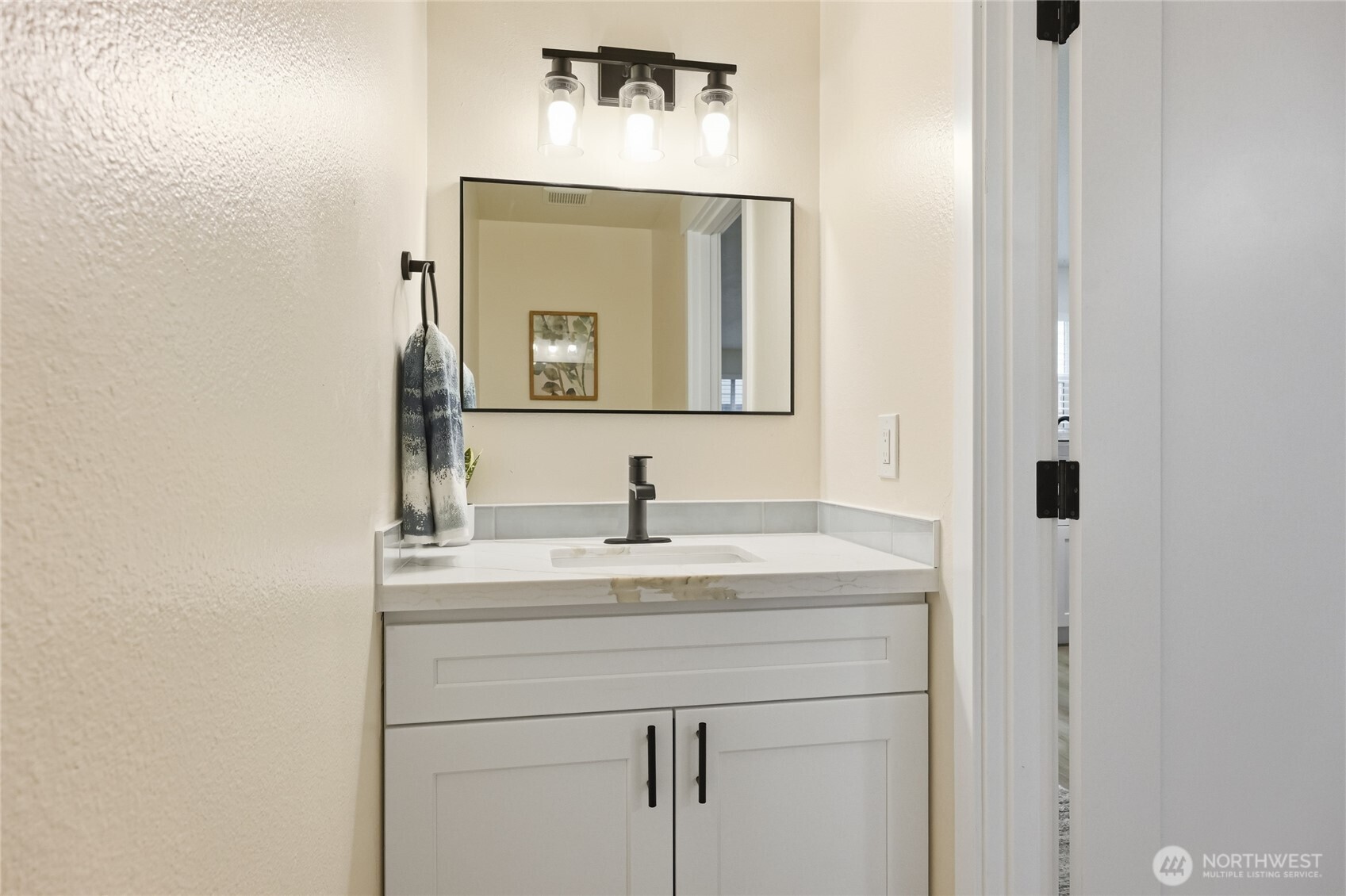 1220 N 137th Street #Unit 5, Seattle, WA 98133