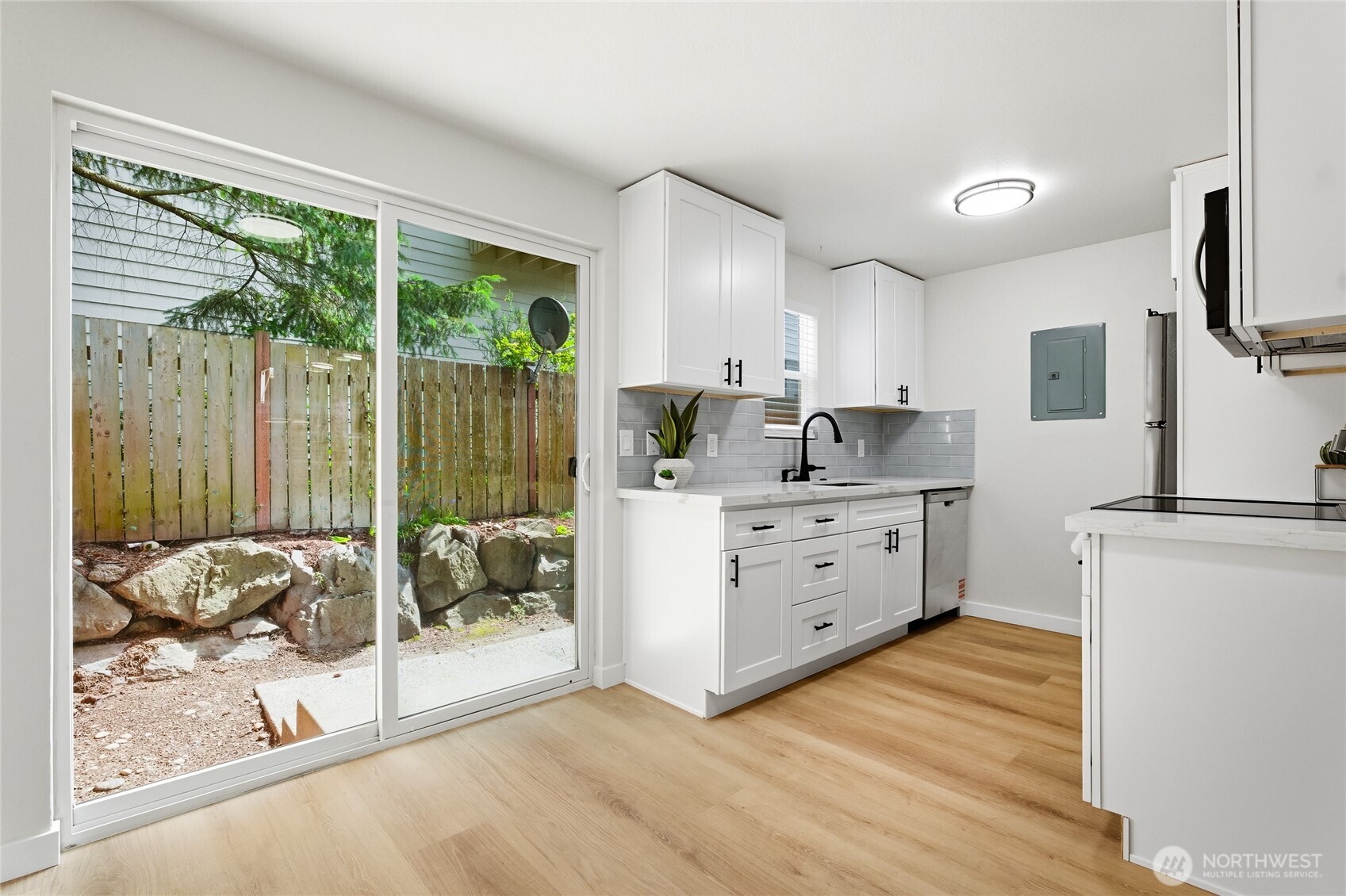 1220 N 137th Street #Unit 5, Seattle, WA 98133