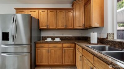 5525 Glenwood Avenue , Everett, WA 98203 - Photo 16
