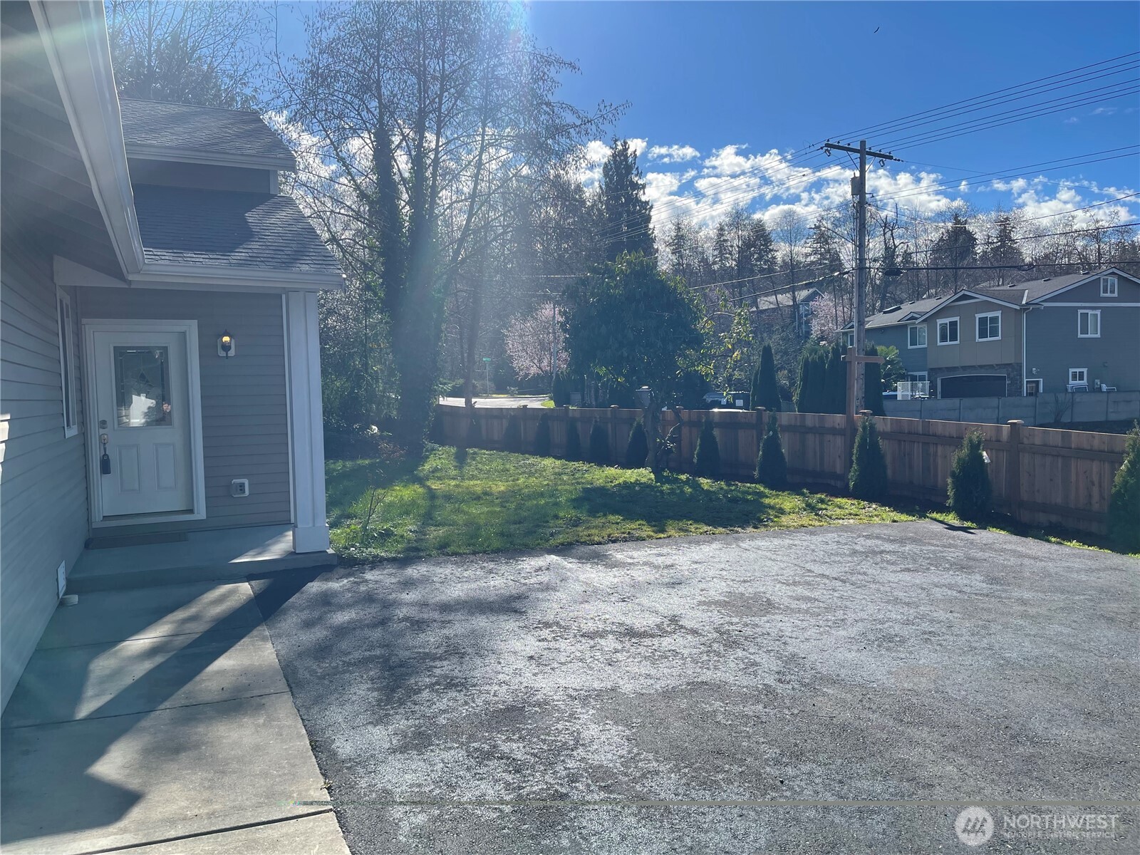 5525 Glenwood Avenue , Everett, WA 98203
