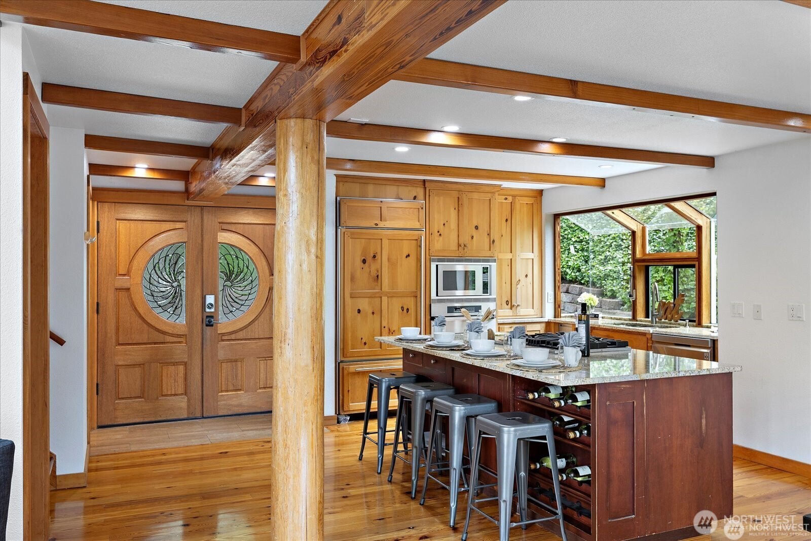 8526 E Mercer Way , Mercer Island, WA 98040