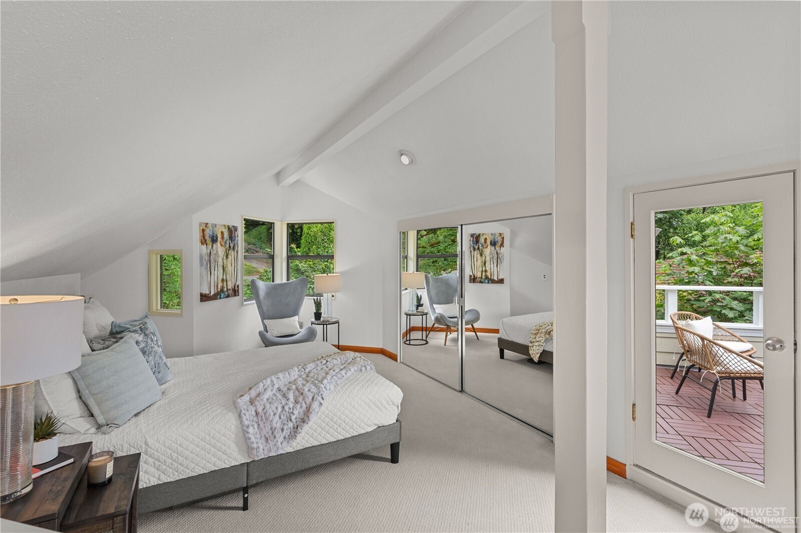 8526 E Mercer Way , Mercer Island, WA 98040