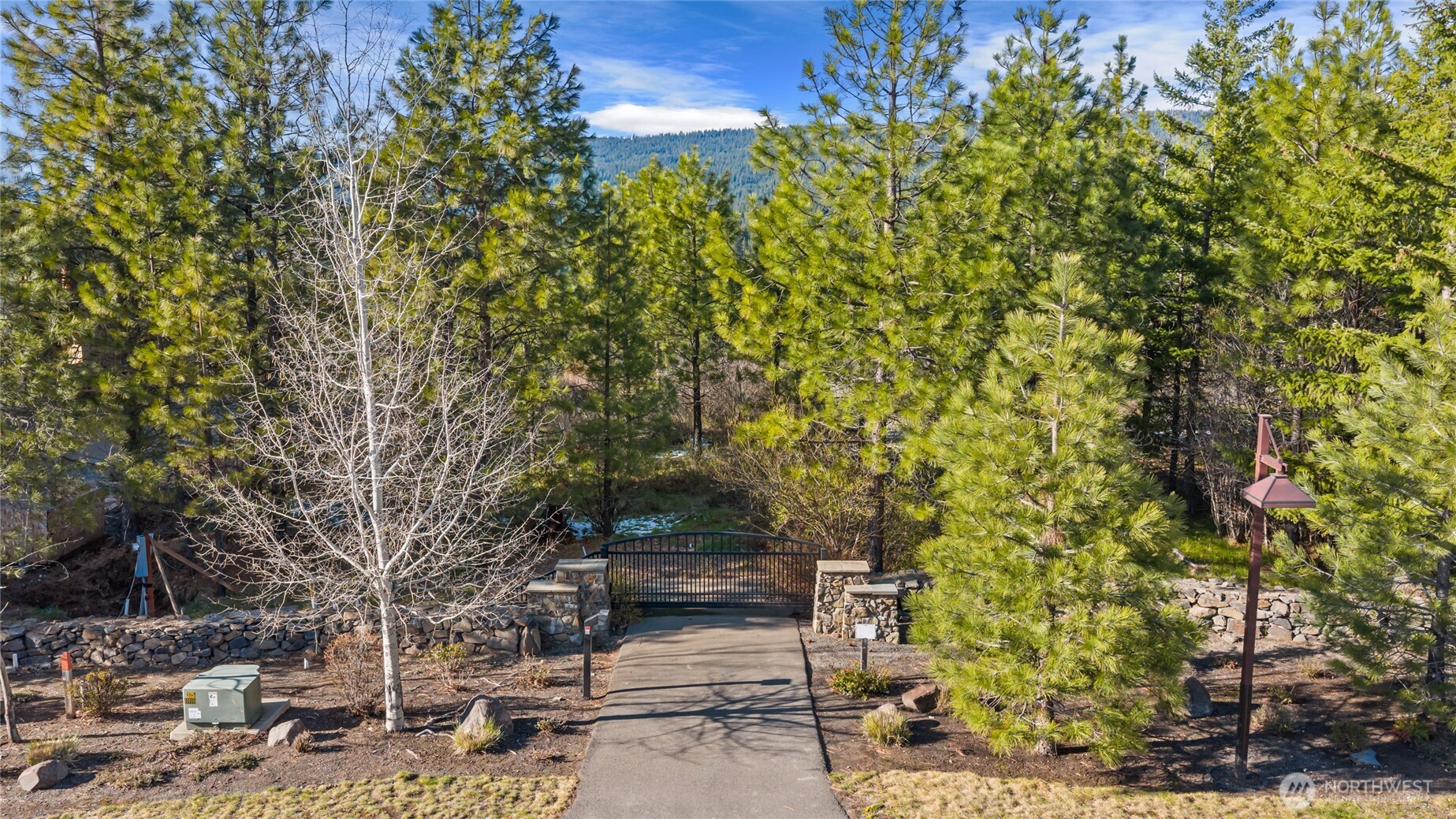 391 Big Hill Drive , Cle Elum, WA 98922