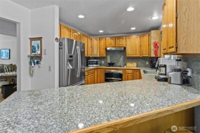 932 Pike Place NE, Auburn, WA 98002 - Photo 11