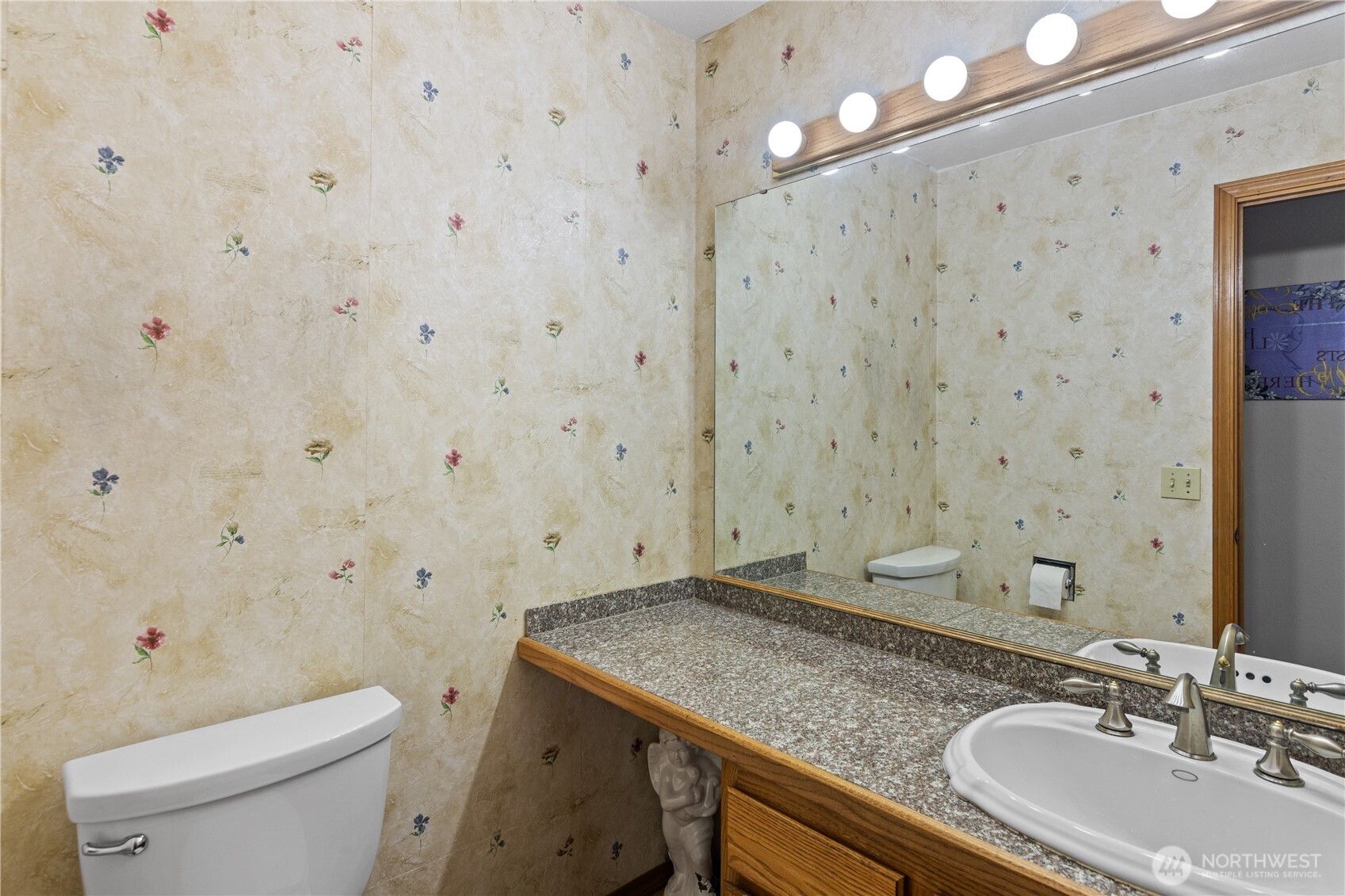 932 Pike Place NE, Auburn, WA 98002