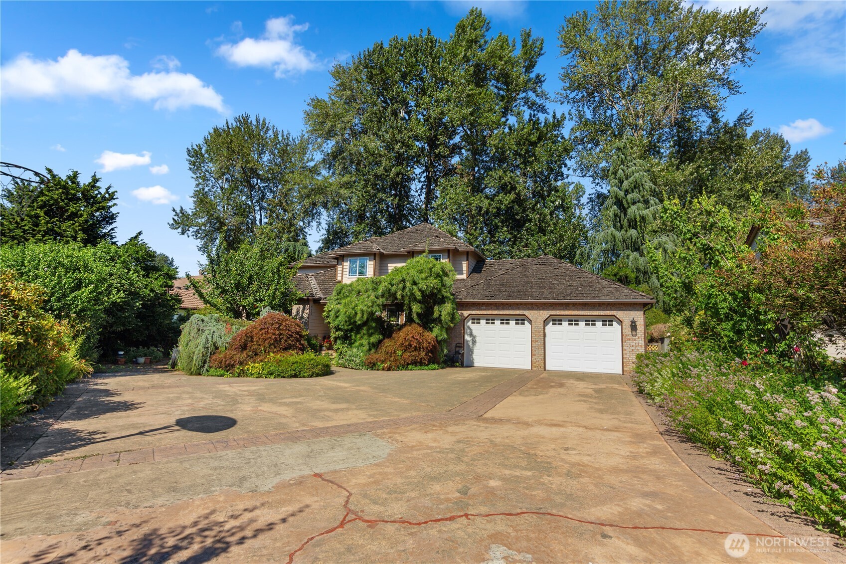 932 Pike Place NE, Auburn, WA 98002