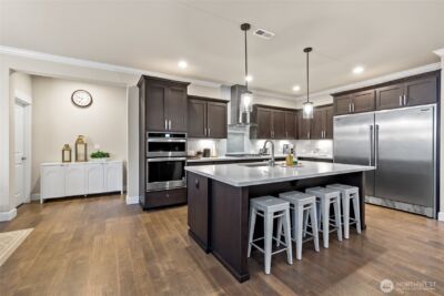 5627 145th Street Ct E, Puyallup, WA 98375 - Photo 2