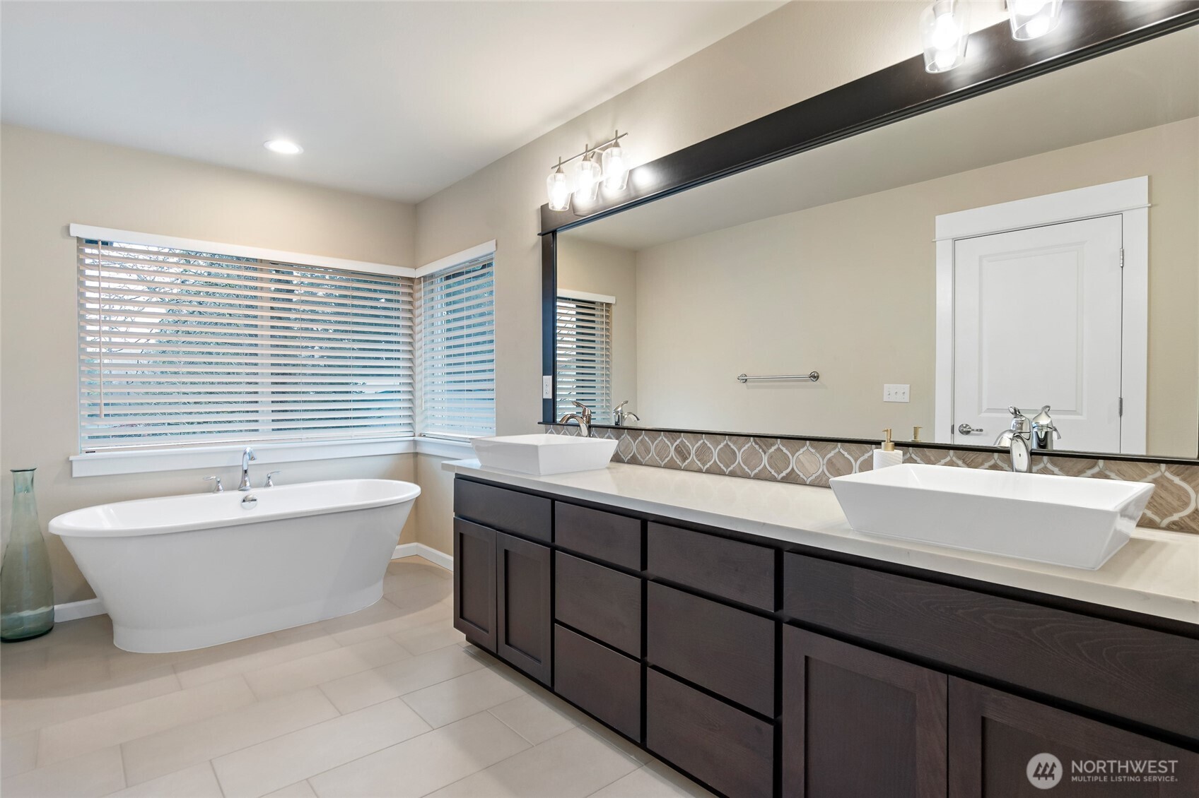 5627 145th Street Ct E, Puyallup, WA 98375