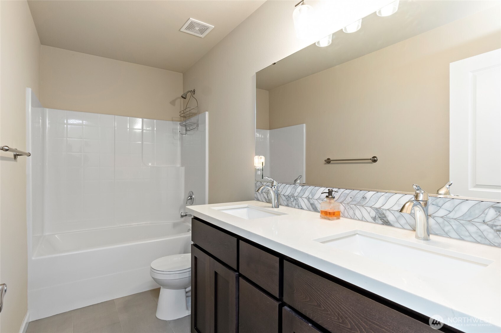 5627 145th Street Ct E, Puyallup, WA 98375