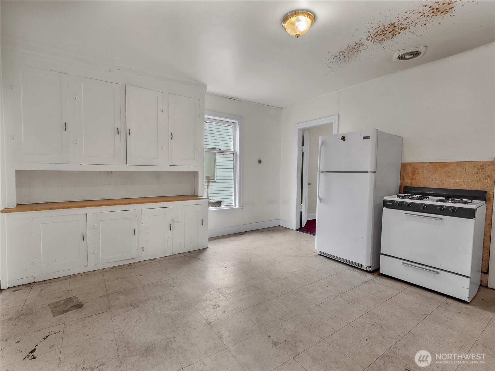 203 23rd Avenue , Seattle, WA 98122
