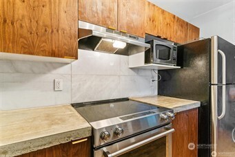 15415 W 35th Avenue W #A306, Lynnwood, WA 98087
