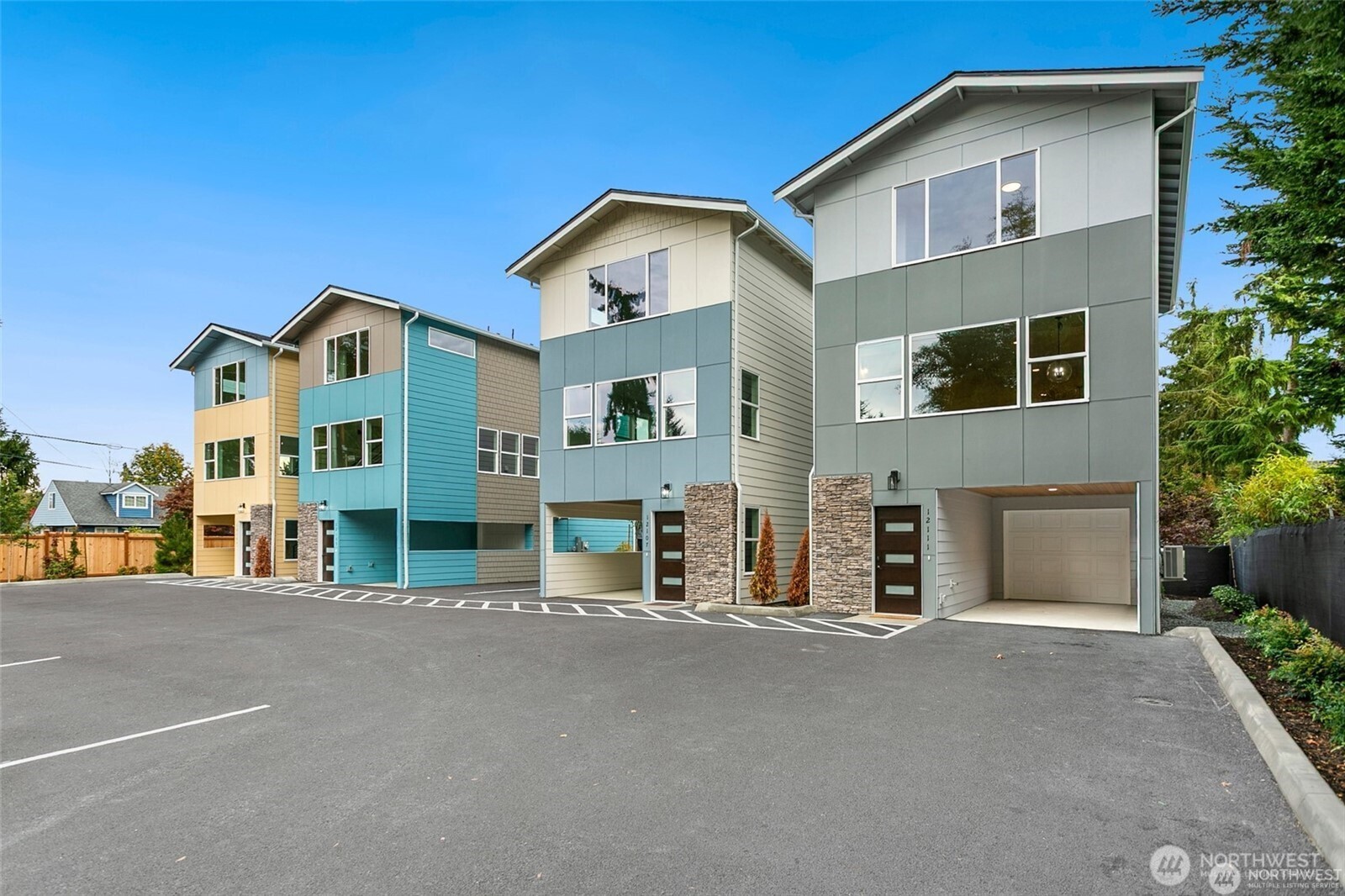 12103 E Gibson Road , Everett, WA 98204