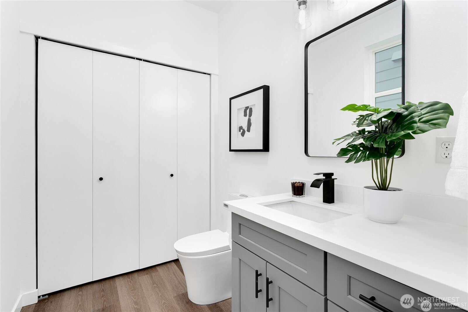 12103 E Gibson Road , Everett, WA 98204