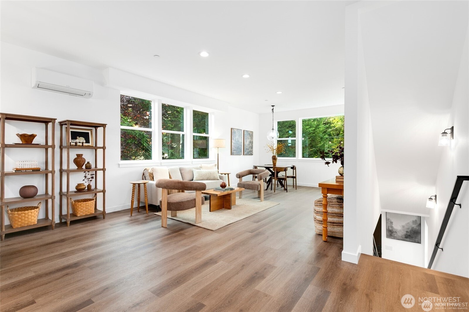 12103 E Gibson Road , Everett, WA 98204