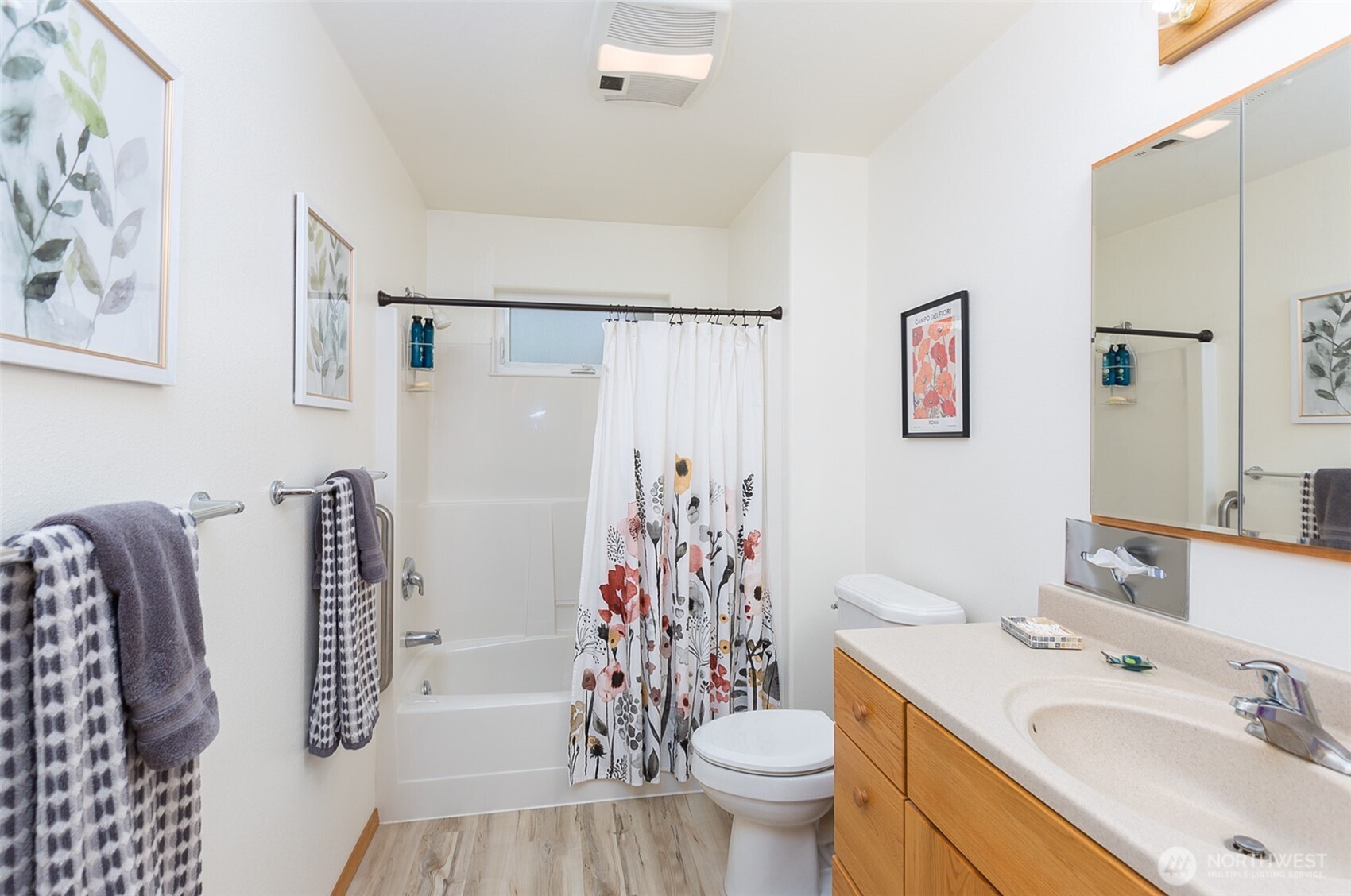 1180 Thornton Drive , Sequim, WA 98382