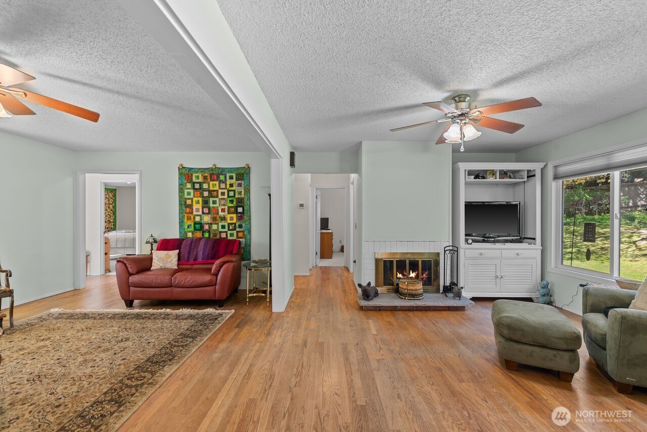 1401 N Devon Avenue , East Wenatchee, WA 98802