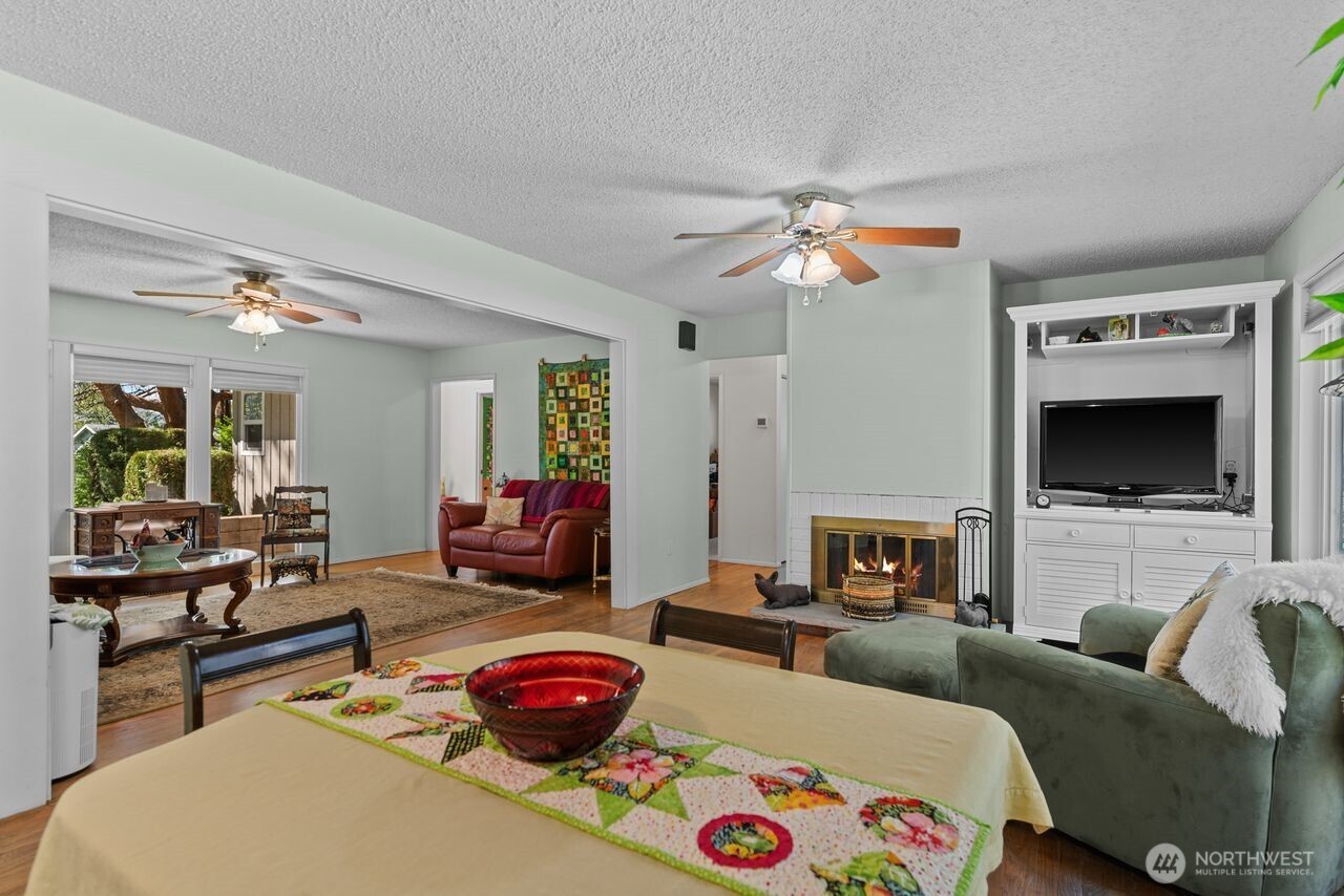 1401 N Devon Avenue , East Wenatchee, WA 98802
