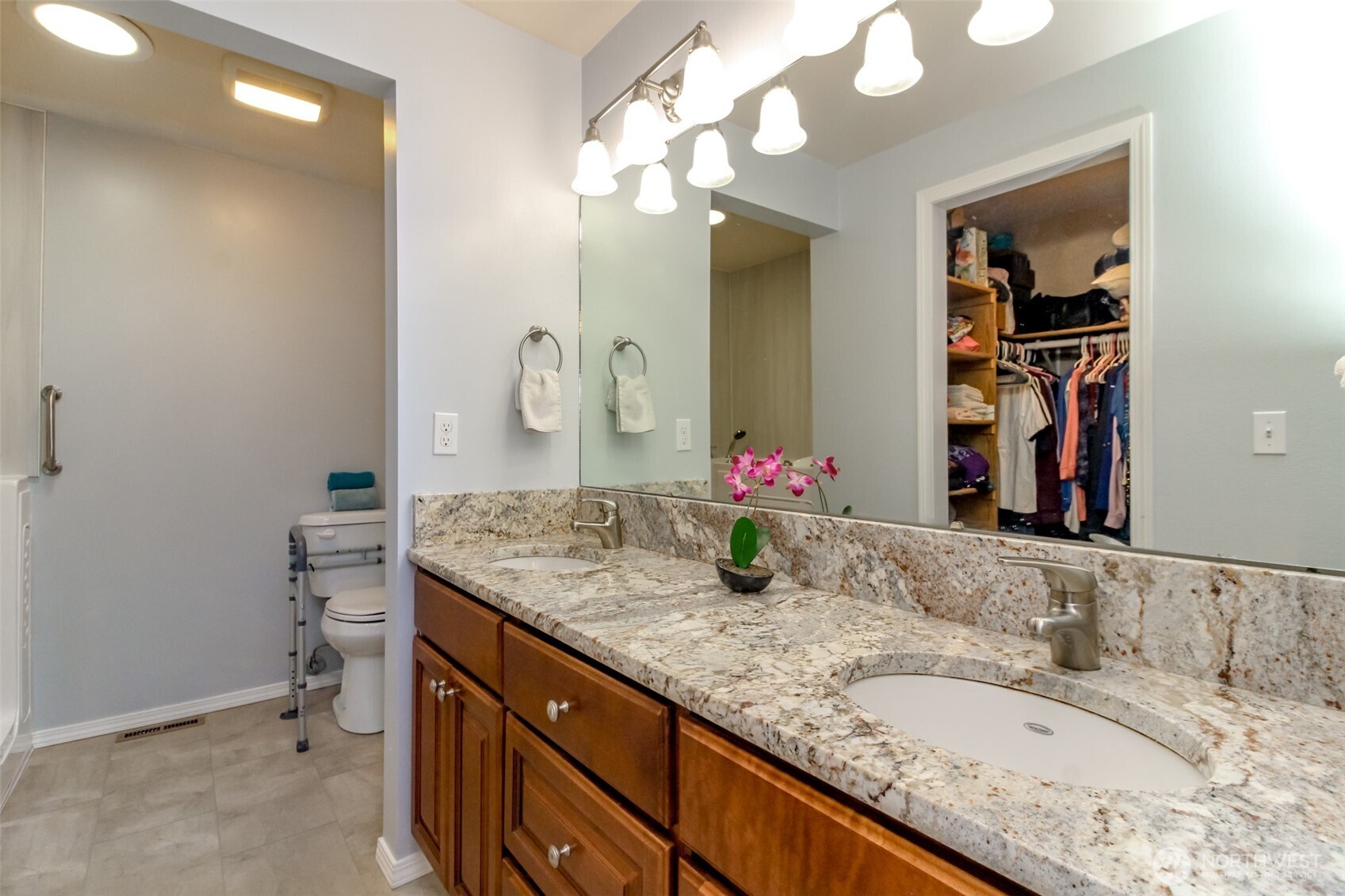 2801 N Narrows Drive #G-2, Tacoma, WA 98407
