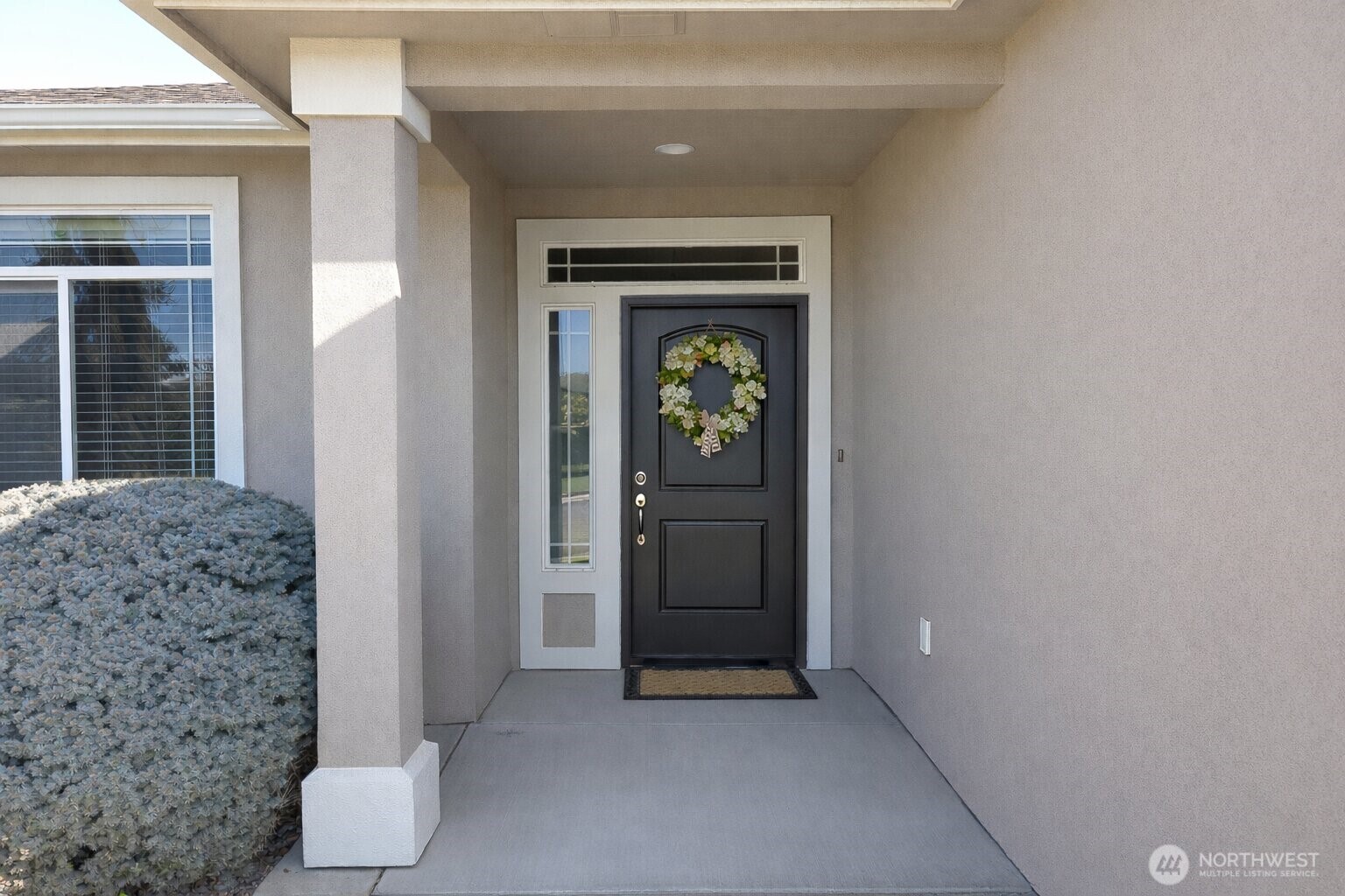 1747 Sunshine Ave , West Richland, WA 99353