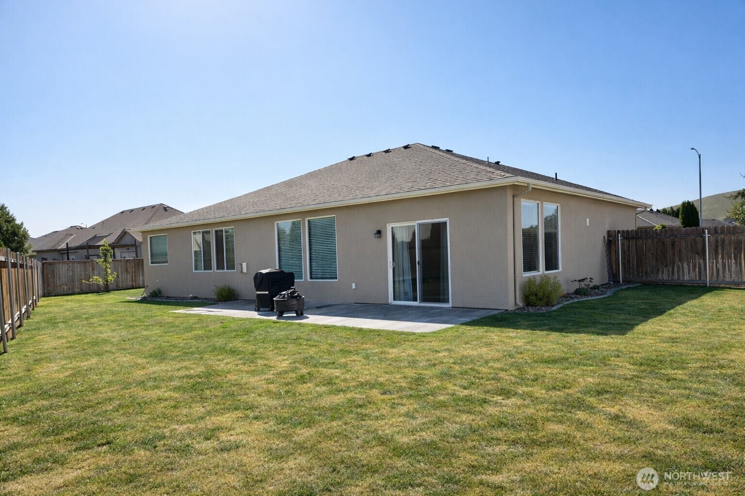 1747 Sunshine Ave , West Richland, WA 99353