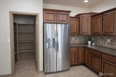 1747 Sunshine Ave , West Richland, WA 99353 - Photo 9