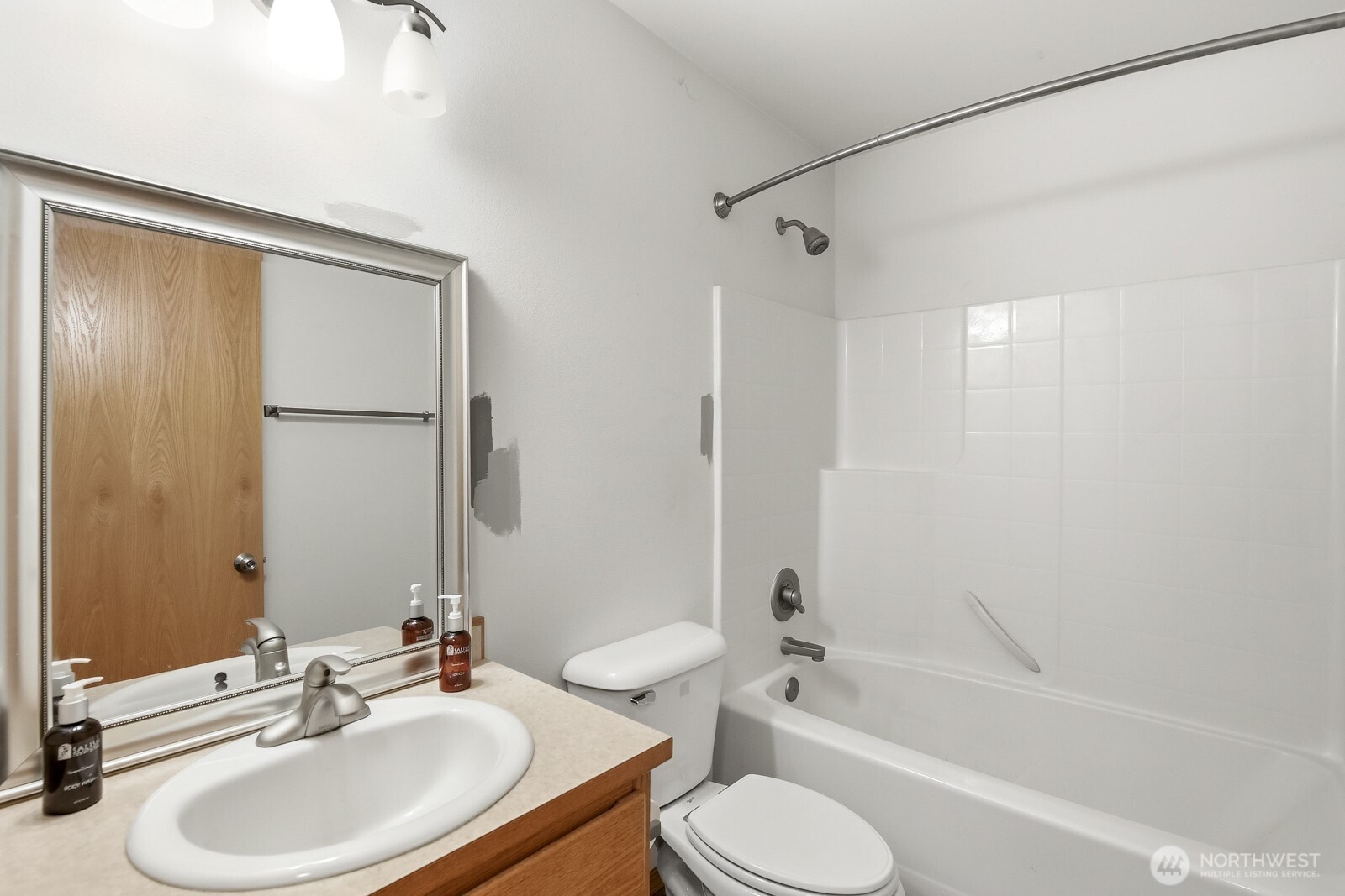 1300 Cascade Street , Darrington, WA 98241