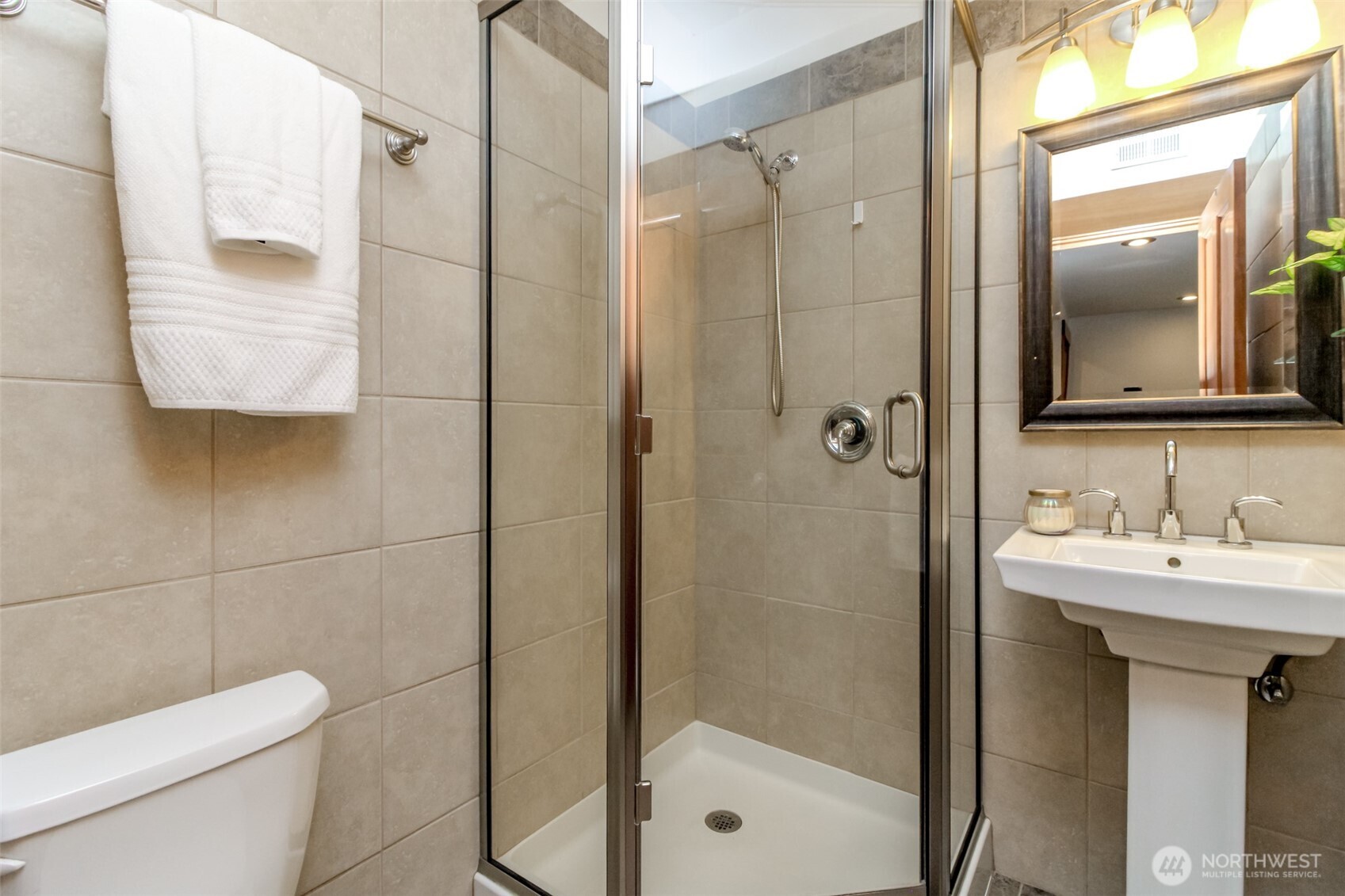 1618 Pear Street NE, Olympia, WA 98506