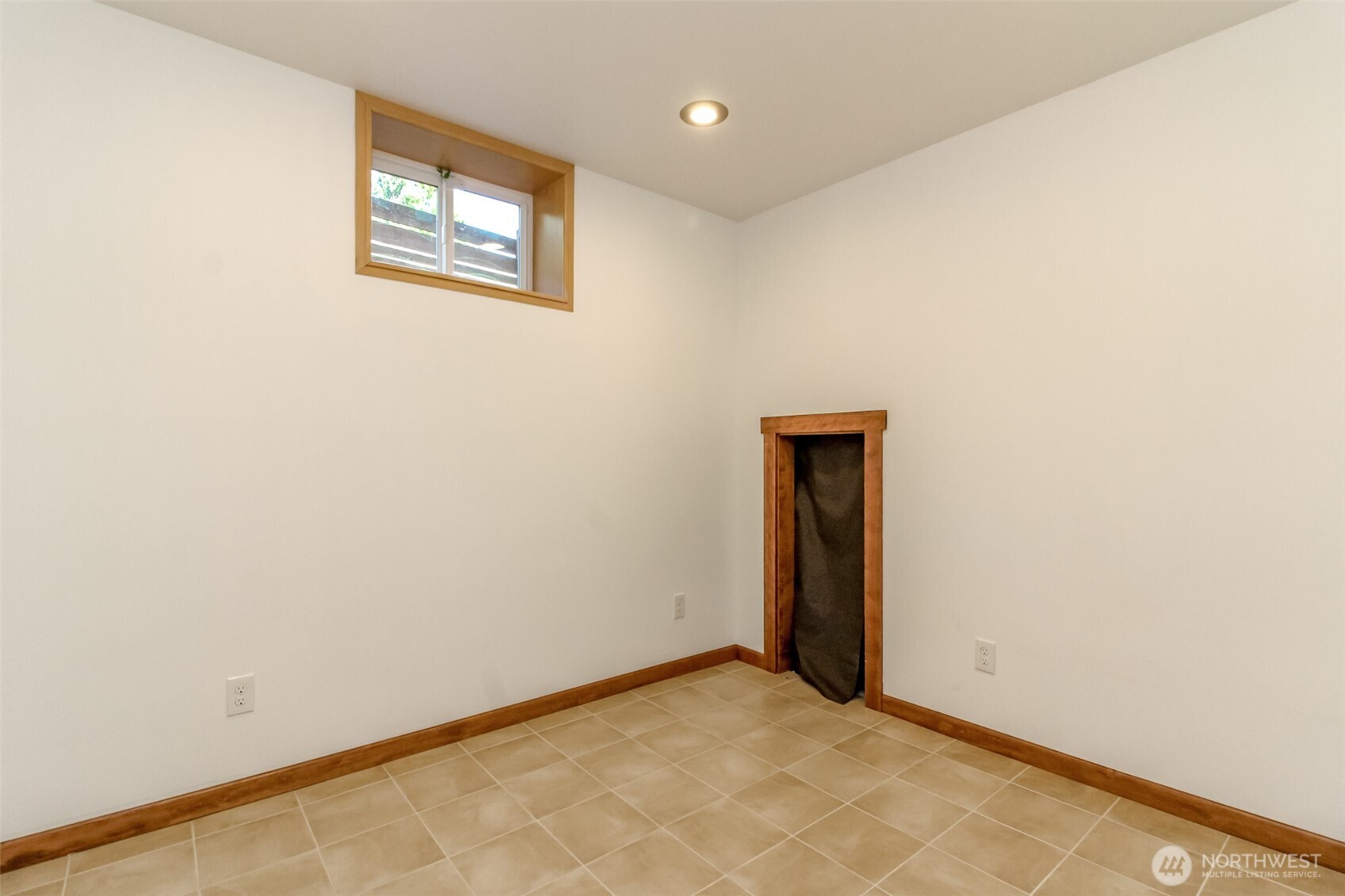 1618 Pear Street NE, Olympia, WA 98506