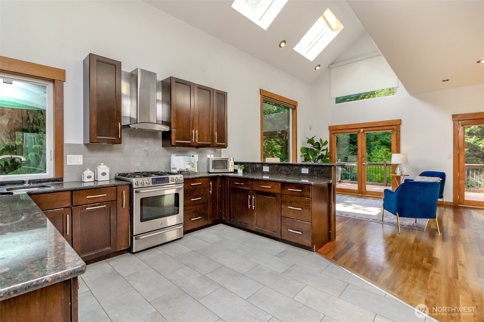 1618 Pear Street NE, Olympia, WA 98506