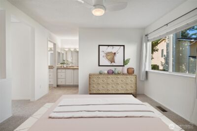 10030 NE 120th Street #J2, Kirkland, WA 98034 - Photo 13