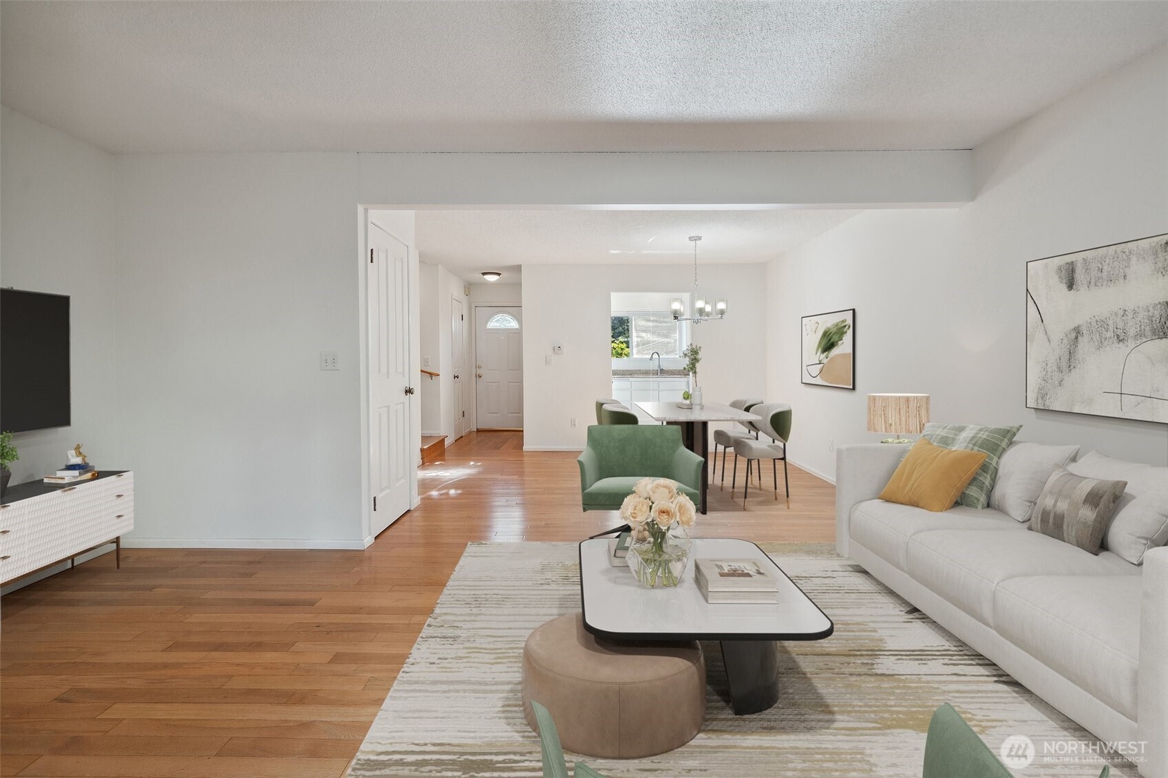 10030 NE 120th Street #J2, Kirkland, WA 98034