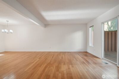 10030 NE 120th Street #J2, Kirkland, WA 98034 - Photo 30