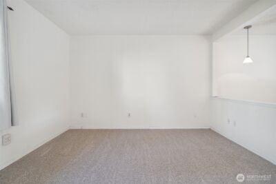 10030 NE 120th Street #J2, Kirkland, WA 98034 - Photo 32