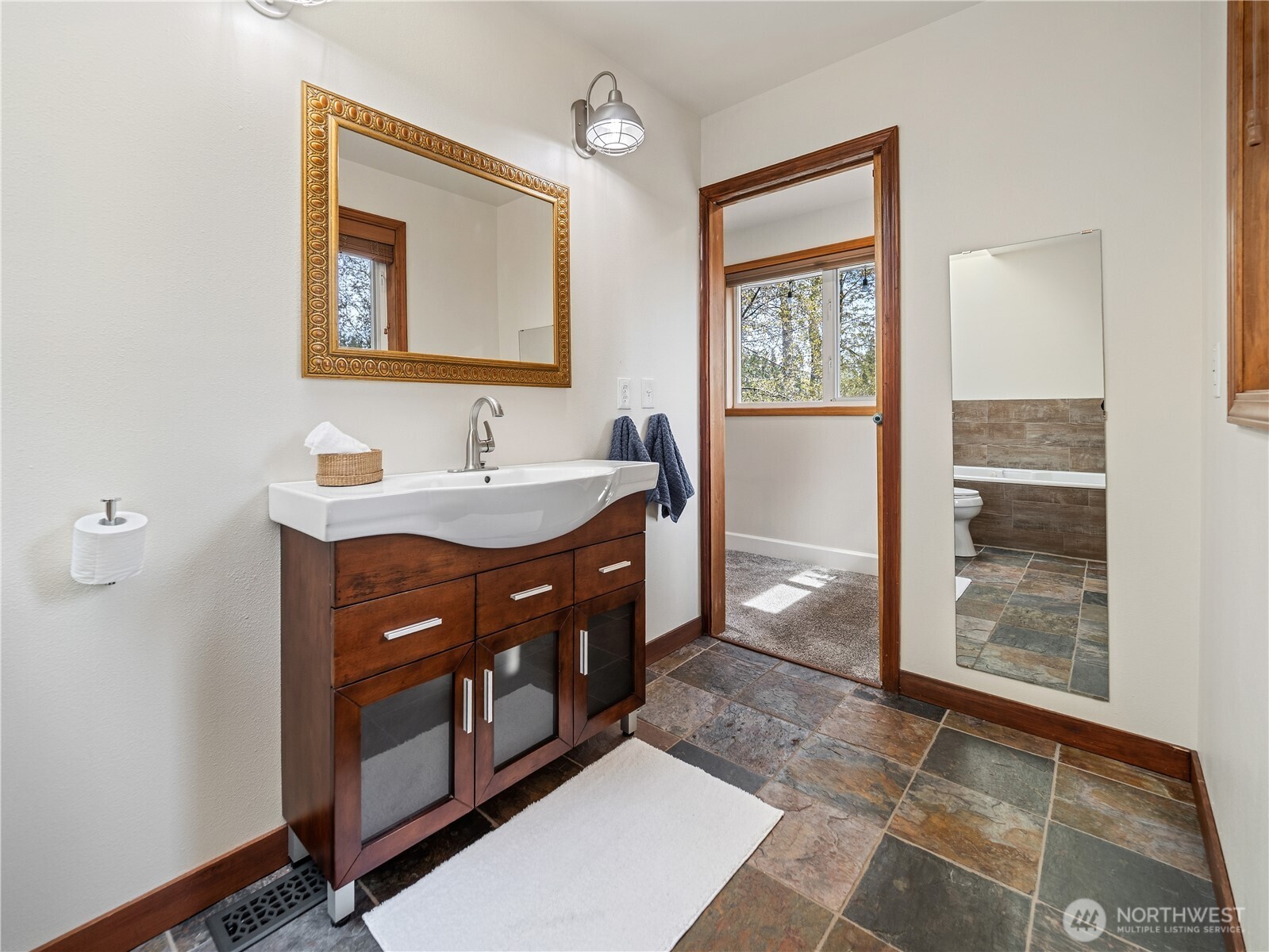 5201 Katherine Avenue SE, Auburn, WA 98092