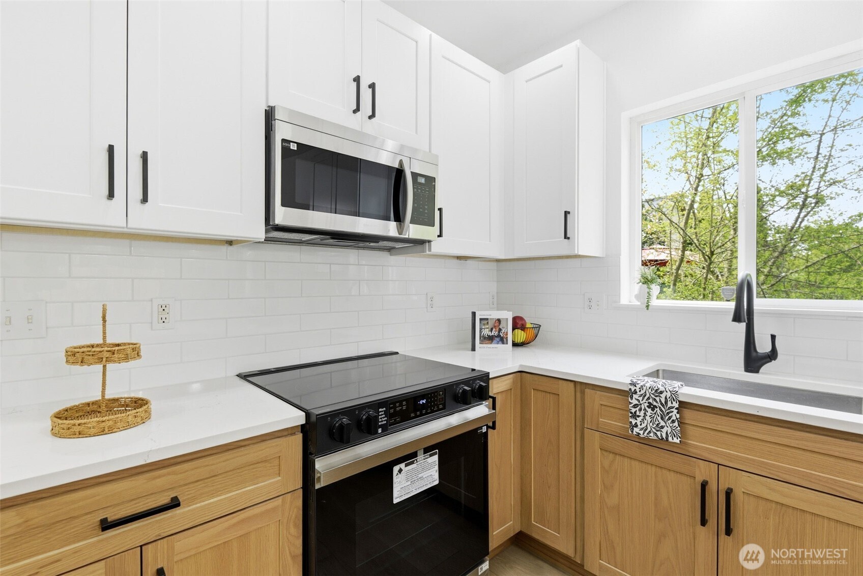 4604 20th Way NE, Olympia, WA 98516