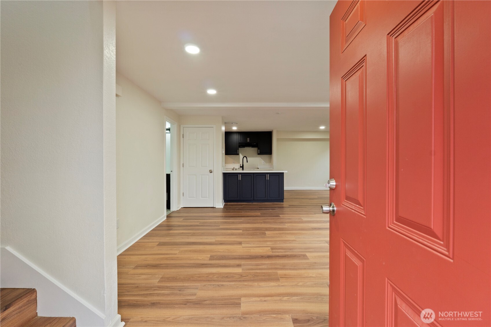 2902 13th Street #3B, Everett, WA 98201-1883