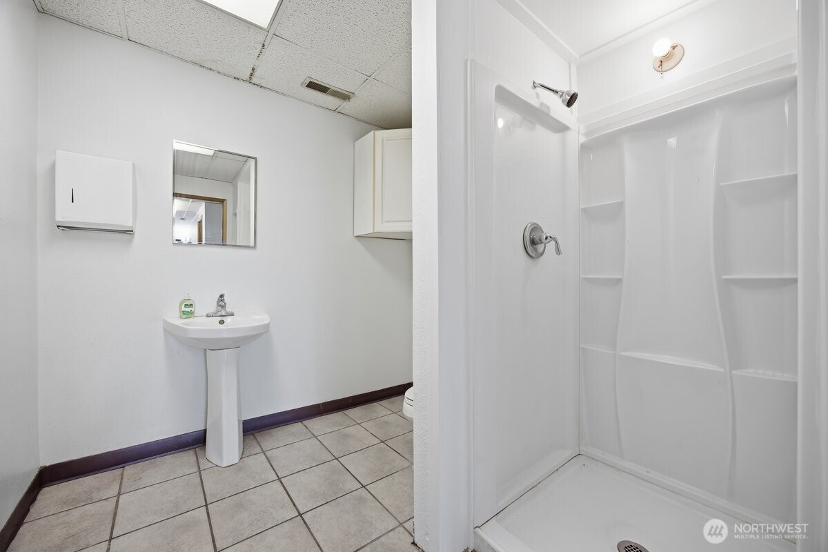 807 S Washington St. , Kennewick, WA 99336