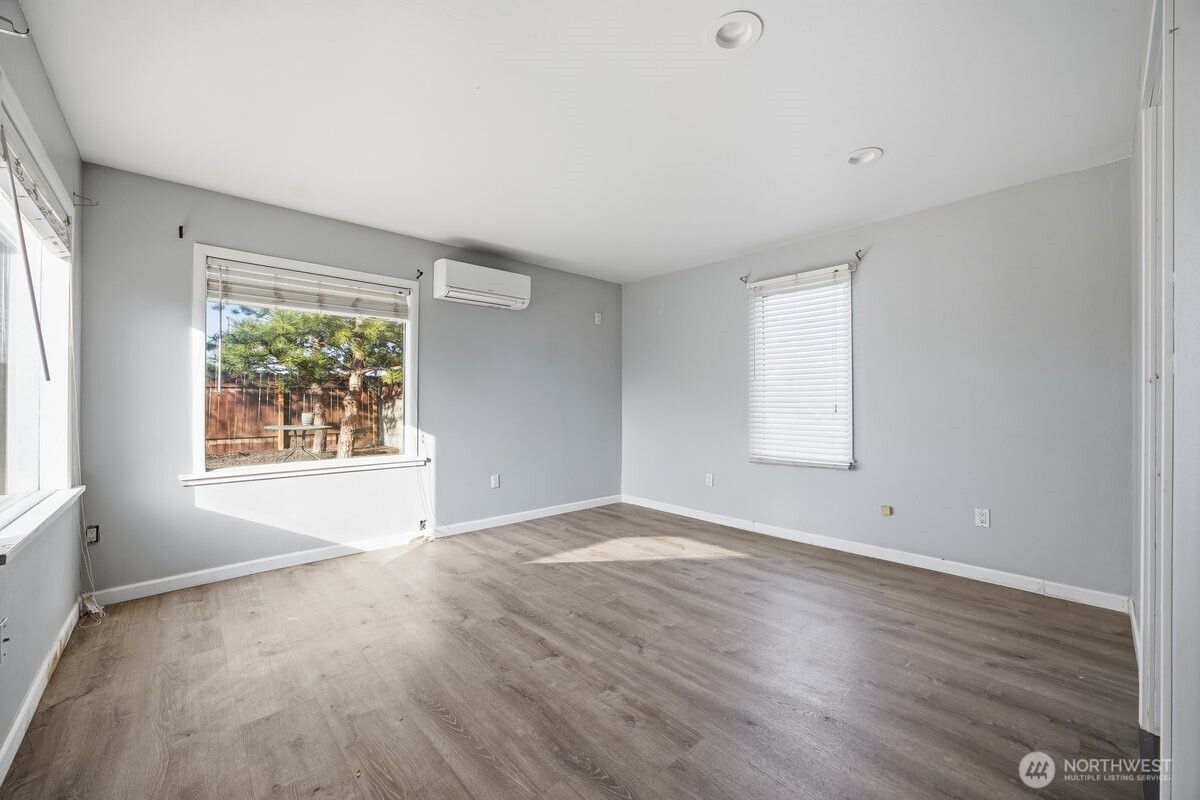 807 S Washington St. , Kennewick, WA 99336