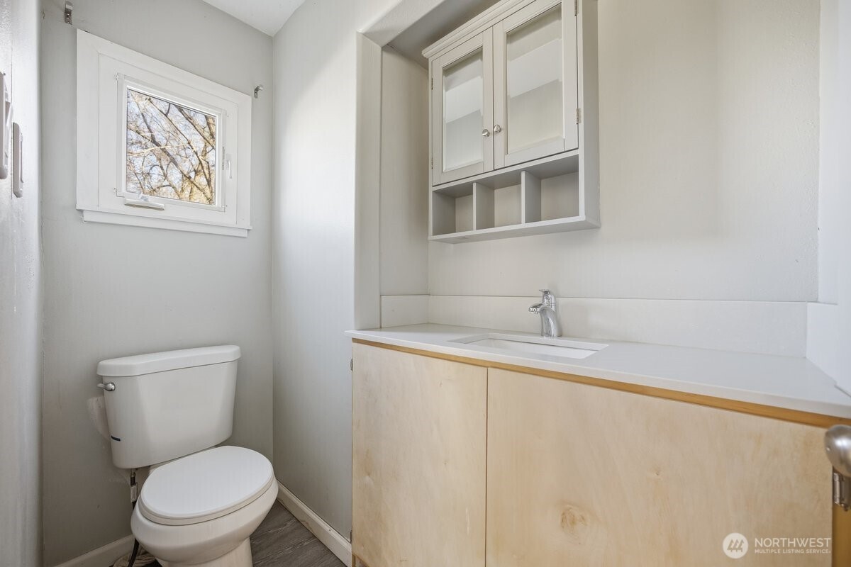 807 S Washington St. , Kennewick, WA 99336