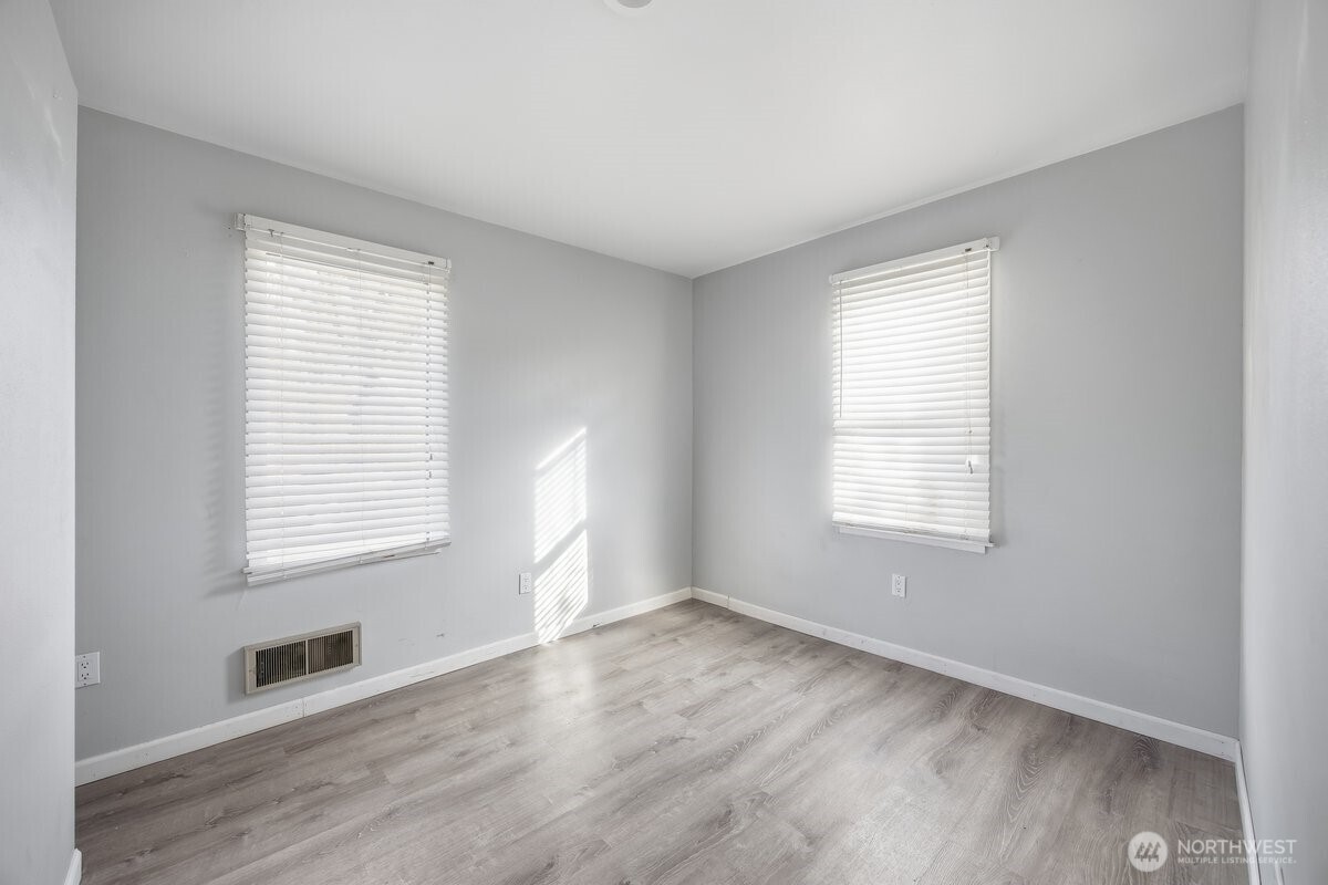807 S Washington St. , Kennewick, WA 99336