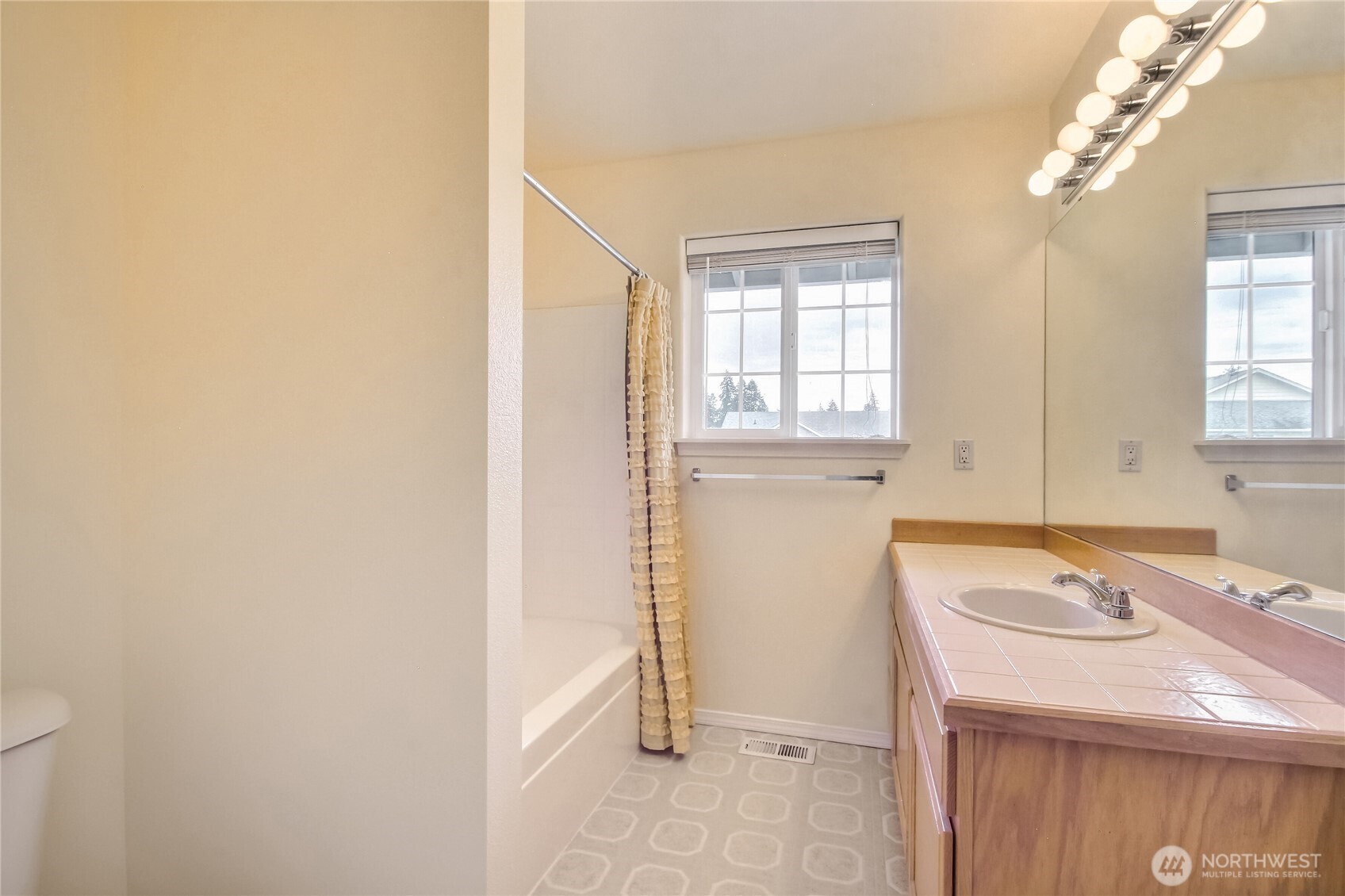 31835 52nd Avenue S, Auburn, WA 98001