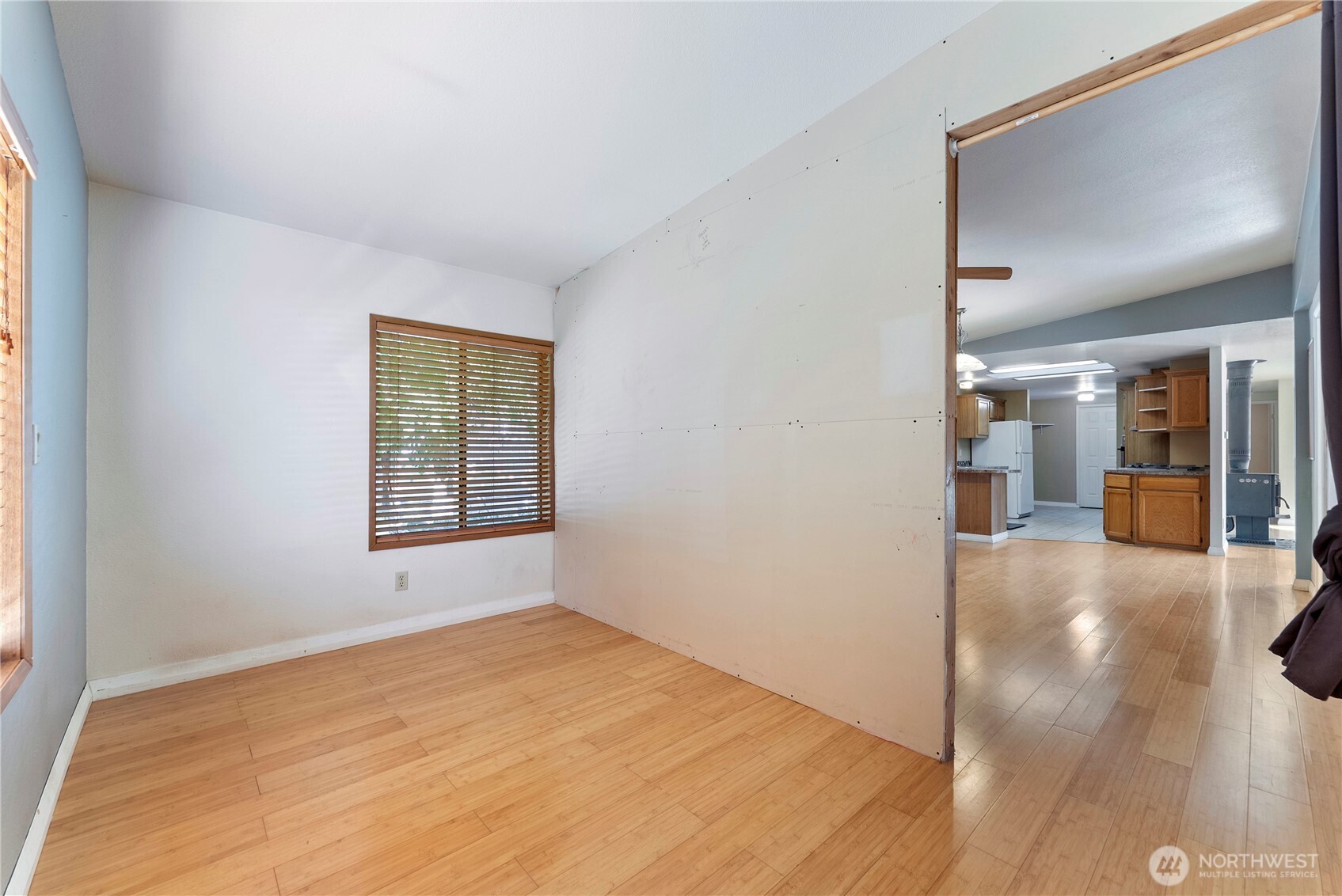 1221 Riverside Avenue , Twisp, WA 98856