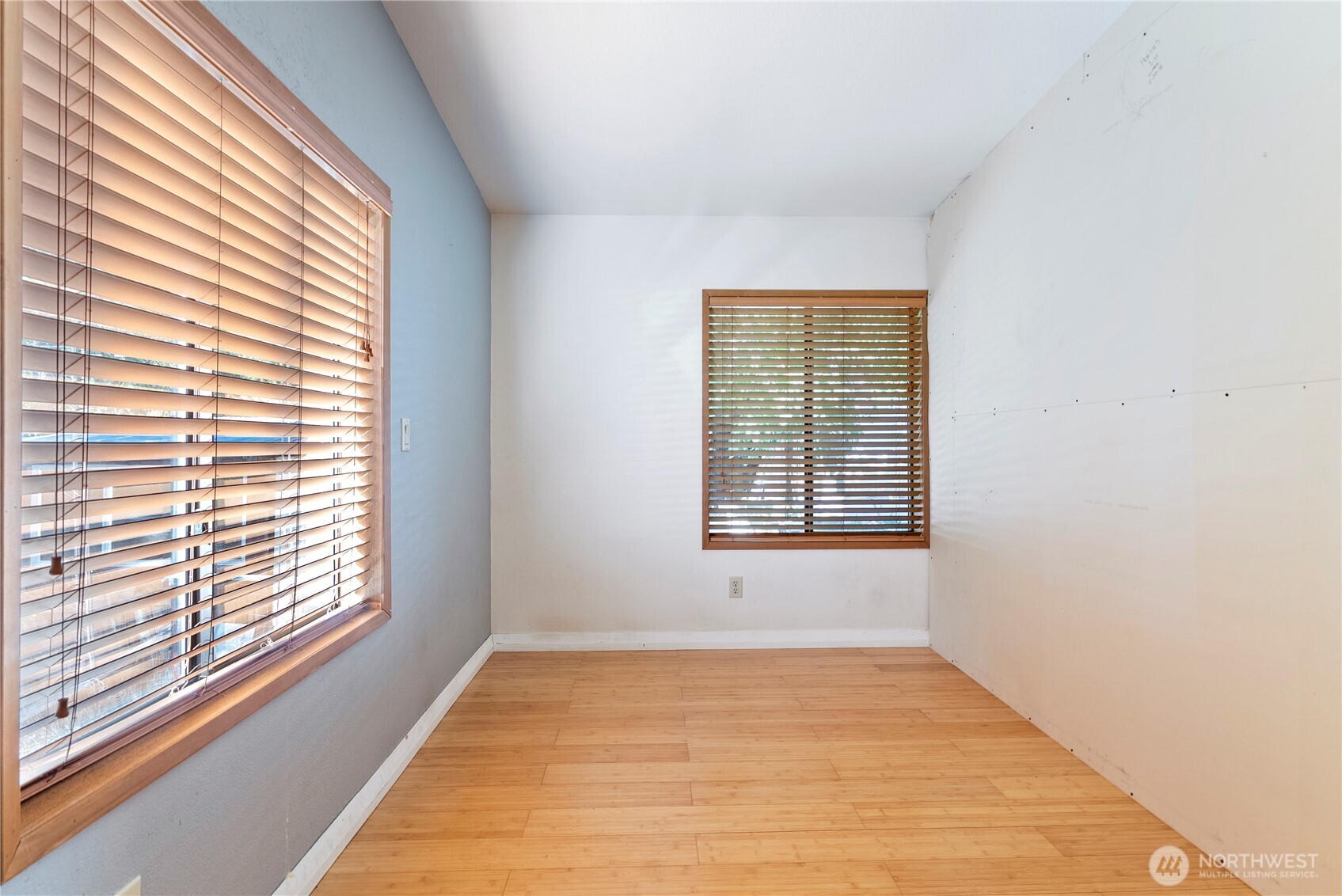 1221 Riverside Avenue , Twisp, WA 98856