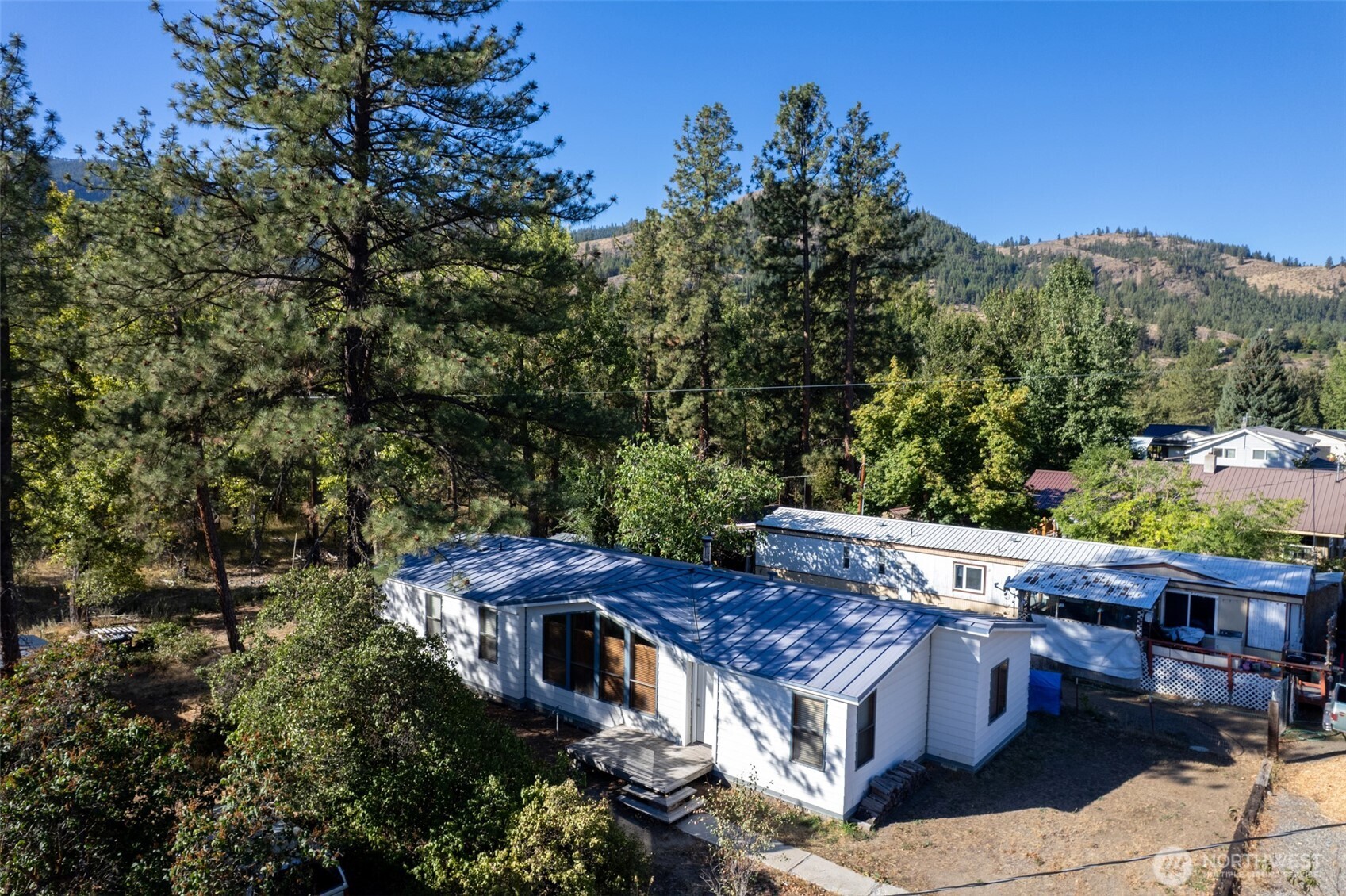 1221 Riverside Avenue , Twisp, WA 98856