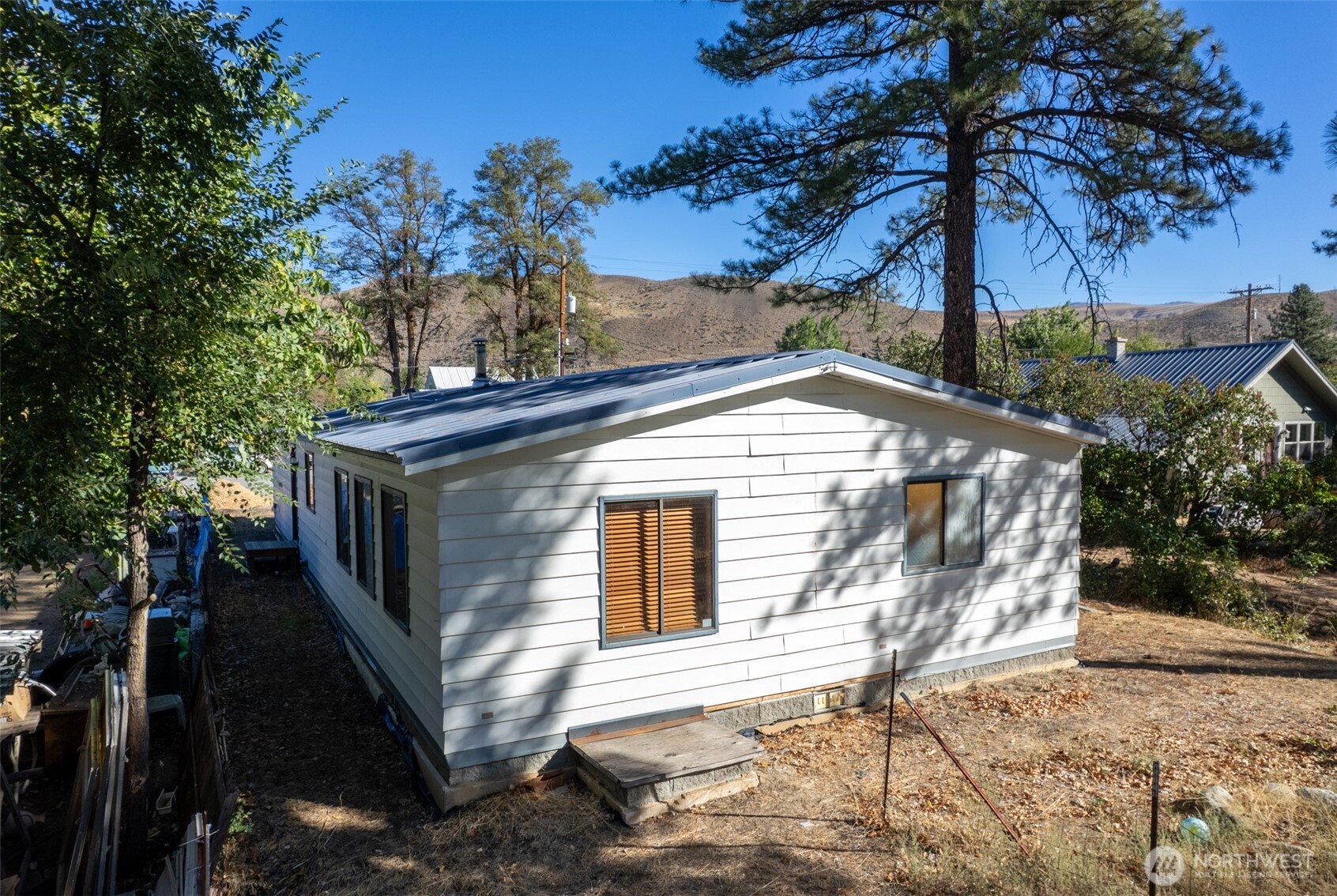 1221 Riverside Avenue , Twisp, WA 98856